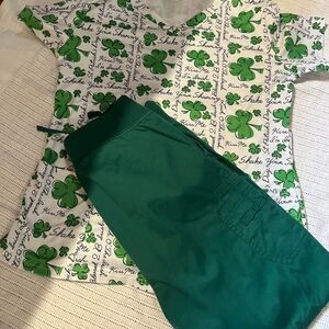 Green Clover Print Women's Short Sleeve Tee: Women’s Scrub Sets